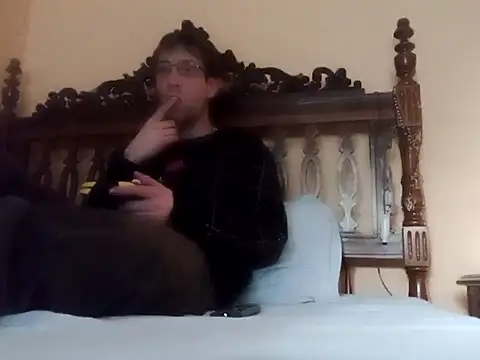 Snapshot of White_rabbit_ chatting on January 2025 04:18:02 PM White rabbit  online show from January 2025 04:18:02 PM