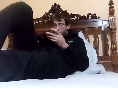 Snapshot of White_rabbit_ chatting on January 2025 06:12:02 PM White rabbit  online show from January 2025 06:12:02 PM