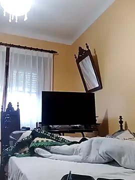 Snapshot of White_rabbit_ chatting on January 2025 09:39:02 AM White rabbit  online show from January 2025 09:39:02 AM