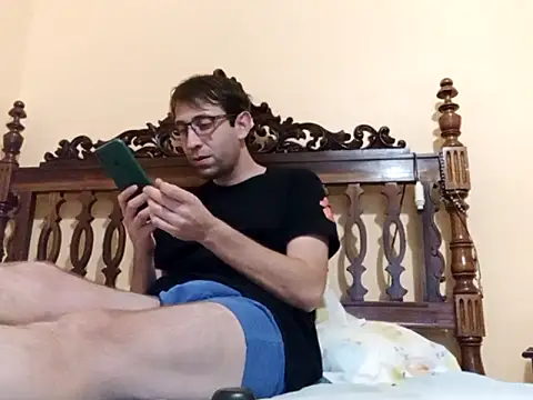 Snapshot of White_rabbit_ chatting on September 2025 03:23:02 PM White rabbit  online show from September 2025 03:23:02 PM