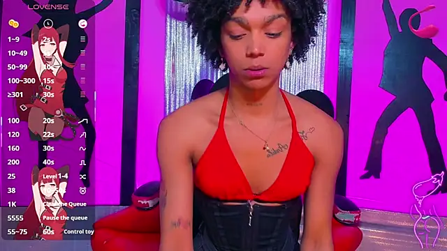 nickyminach  online show from April 2026 07:32:01 PM