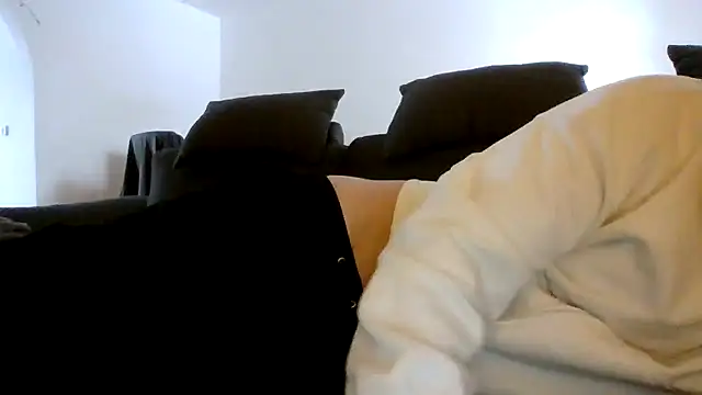 Snapshot of Krasavzi chatting on December 2024 09:23:01 AM Krasavzi online show from December 2024 09:23:01 AM