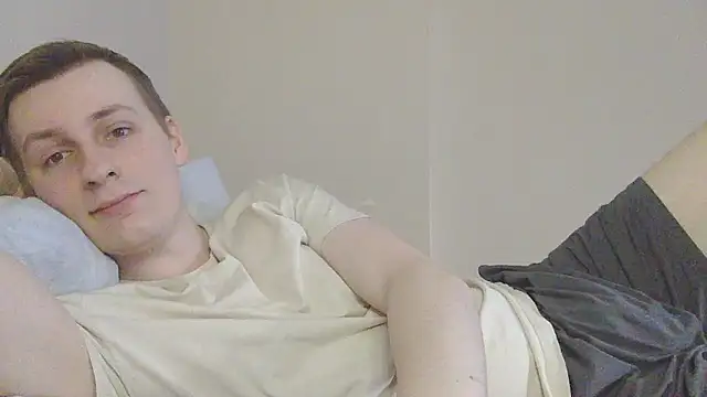 Snapshot of your_andy chatting on April 2026 06:02:01 AM your andy online show from April 2026 06:02:01 AM