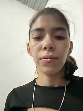 Girl Cherry online show from February 2025 01:13:01 AM