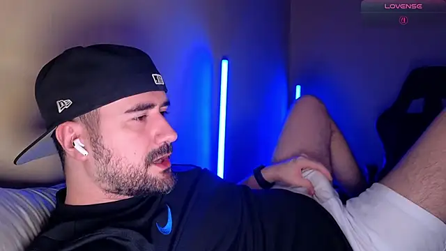 DominantTheo online show from March 2026 03:43:02 AM