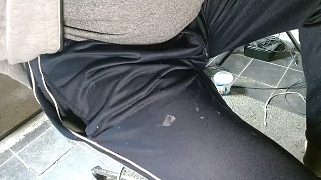 Snapshot of blow2gold chatting on April 2026 08:09:02 AM blow2gold online show from April 2026 08:09:02 AM