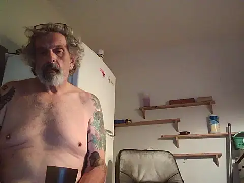 Snapshot of Victoria121565 chatting on March 2026 12:16:01 PM Victoria121565 online show from March 2026 12:16:01 PM