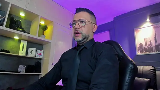 Snapshot of MrFrank_tattoo chatting on January 2026 11:38:02 AM MrFrank tattoo online show from January 2026 11:38:02 AM