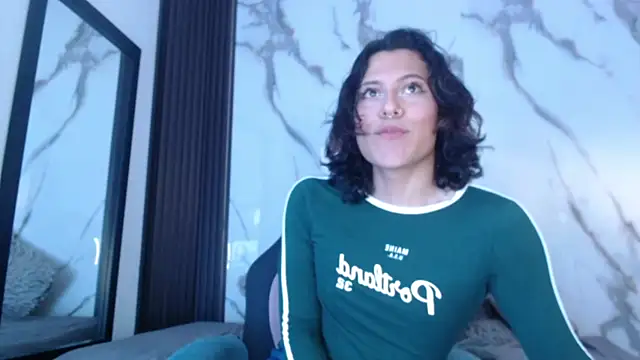 oliver  brown online show from April 2026 10:46:02 PM