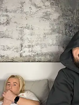 Snapshot of Strongqueen chatting on January 2025 09:06:01 PM Strongqueen online show from January 2025 09:06:01 PM