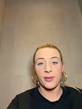 Strongqueen online show from February 2026 07:39:02 PM