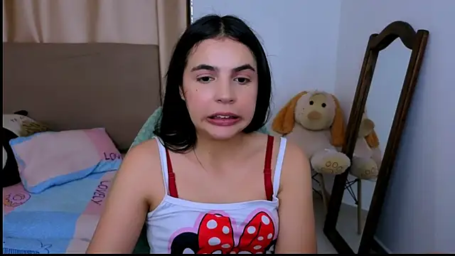 Snapshot of _elenna chatting on November 2025 05:35:02 PM elenna online show from November 2025 05:35:02 PM