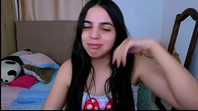 Snapshot of _elenna chatting on November 2025 04:07:02 PM elenna online show from November 2025 04:07:02 PM