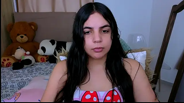 Snapshot of _elenna chatting on November 2025 05:34:02 PM elenna online show from November 2025 05:34:02 PM