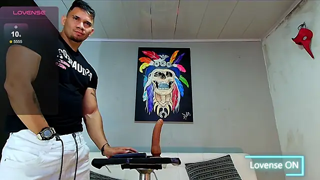 Snapshot of GendersonFit chatting on March 2025 08:26:02 PM GendersonFit online show from March 2025 08:26:02 PM