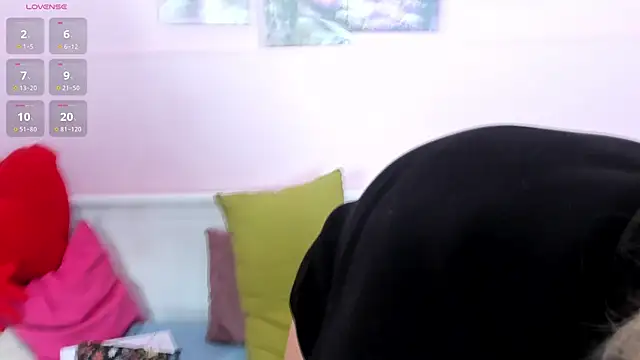 Snapshot of Amber_Foks chatting on September 2025 08:38:01 AM Amber Foks online show from September 2025 08:38:01 AM