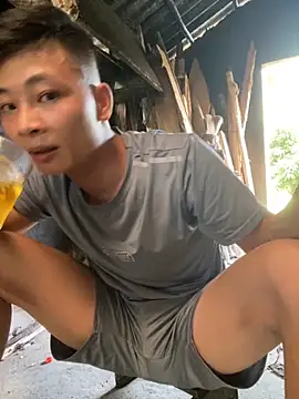 Snapshot of Naughty--asian chatting on October 2025 06:58:02 AM Naughty--asian online show from October 2025 06:58:02 AM