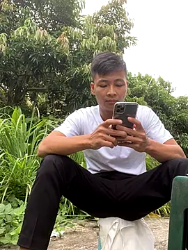 Snapshot of Naughty--asian chatting on October 2025 02:33:01 AM Naughty--asian online show from October 2025 02:33:01 AM