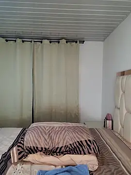 Snapshot of _kathaLopez_ chatting on February 2025 04:16:02 AM kathaLopez online show from February 2025 04:16:02 AM