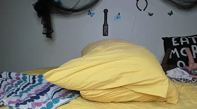 ThickAssRena online show from February 2025 12:17:01 AM