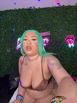 Snapshot of ThickAssRena chatting on March 2026 09:15:01 AM ThickAssRena online show from March 2026 09:15:01 AM