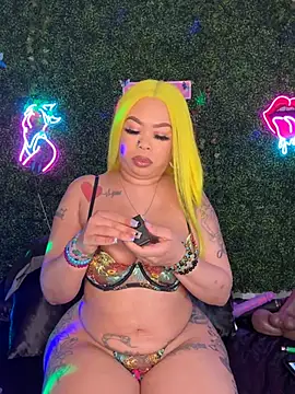 Snapshot of ThickAssRena chatting on March 2026 09:58:02 AM ThickAssRena online show from March 2026 09:58:02 AM