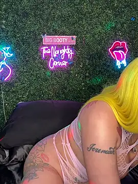 Snapshot of ThickAssRena chatting on March 2026 09:03:01 AM ThickAssRena online show from March 2026 09:03:01 AM