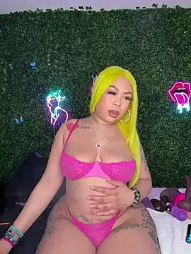 Snapshot of ThickAssRena chatting on April 2026 09:42:02 AM ThickAssRena online show from April 2026 09:42:02 AM