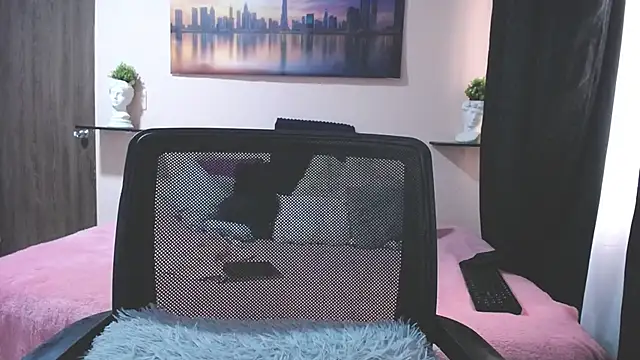 Snapshot of antonnella_2 chatting on January 2025 06:59:02 PM antonnella 2 online show from January 2025 06:59:02 PM