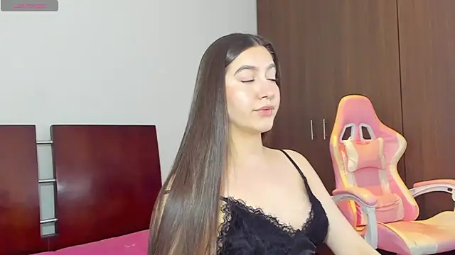 Snapshot of alice-love1 chatting on September 2025 11:32:02 PM alice-love1 online show from September 2025 11:32:02 PM
