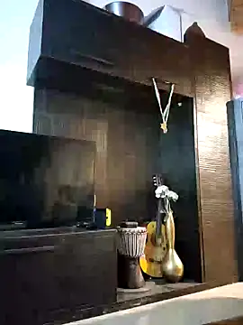 woww791 online show from February 2025 07:17:02 PM