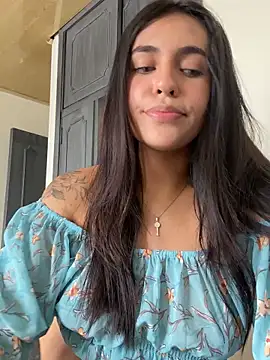 DaphneUwu online show from February 2025 04:36:01 PM