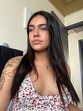 DaphneUwu online show from March 2025 08:04:01 PM