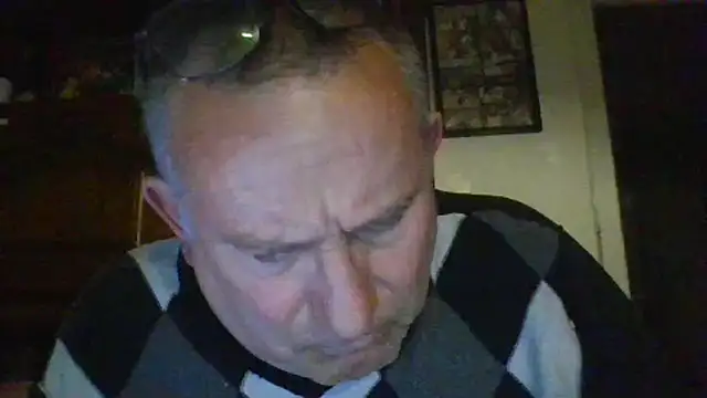 Snapshot of jeanlulu chatting on March 2025 09:10:02 PM jeanlulu online show from March 2025 09:10:02 PM