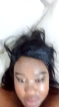 Snapshot of HotAFRICANBEAUTY chatting on January 2025 01:19:01 AM HotAFRICANBEAUTY online show from January 2025 01:19:01 AM