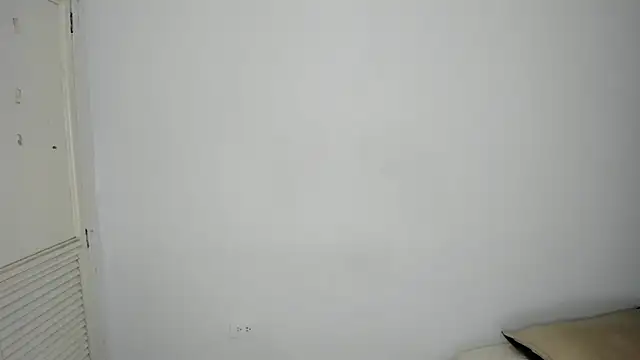 kristyl paez online show from April 2026 08:09:02 PM