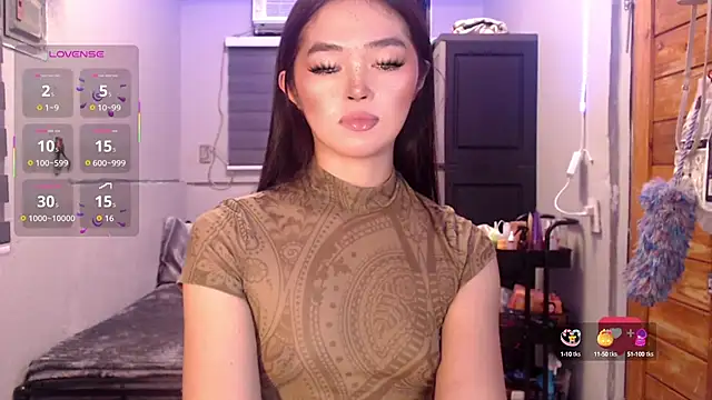 Itsme claire online show from October 2025 03:18:01 AM