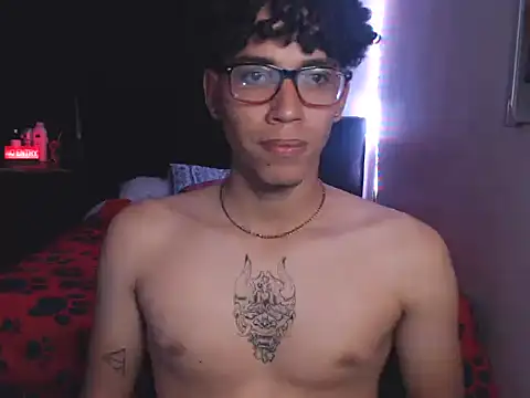 Snapshot of austinsantana chatting on January 2025 06:20:01 AM austinsantana online show from January 2025 06:20:01 AM