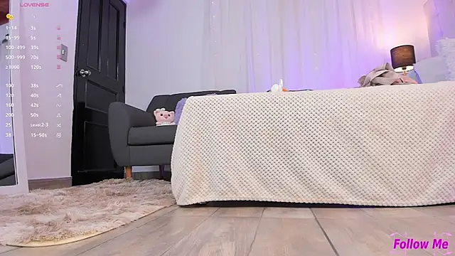 Snapshot of tatikiss_ chatting on January 2025 12:49:02 PM tatikiss online show from January 2025 12:49:02 PM