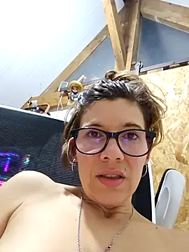 Lina lou4 online show from December 2024 05:54:02 PM