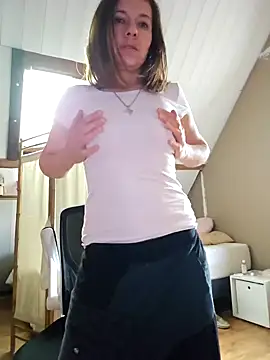 Lina lou4 online show from February 2025 09:01:01 AM