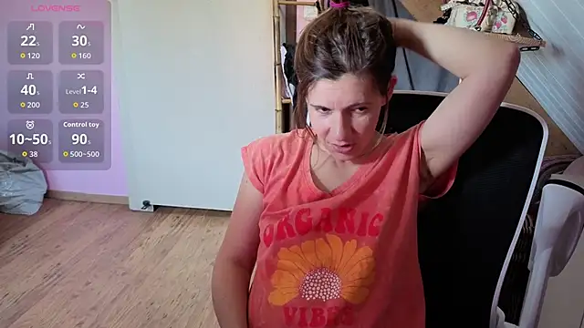 Lina lou4 online show from April 2026 03:01:02 PM