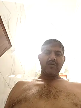 Snapshot of Amandev7 chatting on May 2026 04:30:02 AM Amandev7 online show from May 2026 04:30:02 AM