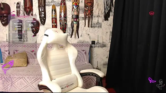 Snapshot of CrazyLaGirl chatting on September 2025 07:59:01 PM CrazyLaGirl online show from September 2025 07:59:01 PM