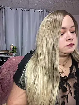 Snapshot of Melissa_Bianco chatting on January 2025 05:13:02 AM Melissa Bianco online show from January 2025 05:13:02 AM