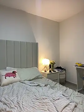 I am kat online show from December 2024 01:58:01 AM