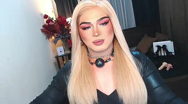 Snapshot of Bitch_Fowler69 chatting on February 2025 04:14:01 PM Bitch Fowler69 online show from February 2025 04:14:01 PM