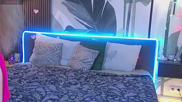 Snapshot of RubyValen chatting on February 2025 01:03:02 AM RubyValen online show from February 2025 01:03:02 AM