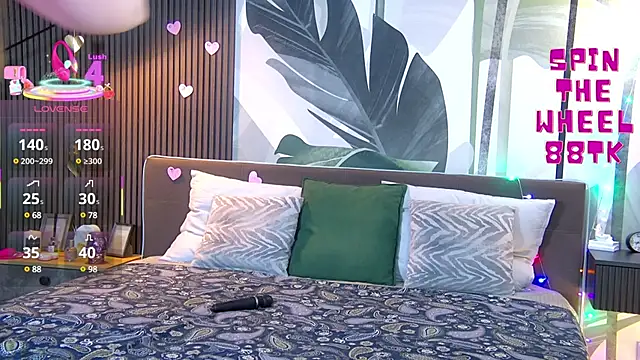 Snapshot of RubyValen chatting on March 2025 01:05:01 AM RubyValen online show from March 2025 01:05:01 AM