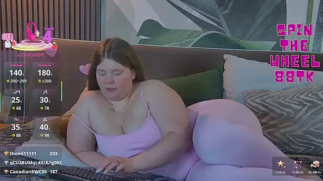 Snapshot of RubyValen chatting on March 2025 05:00:02 AM RubyValen online show from March 2025 05:00:02 AM